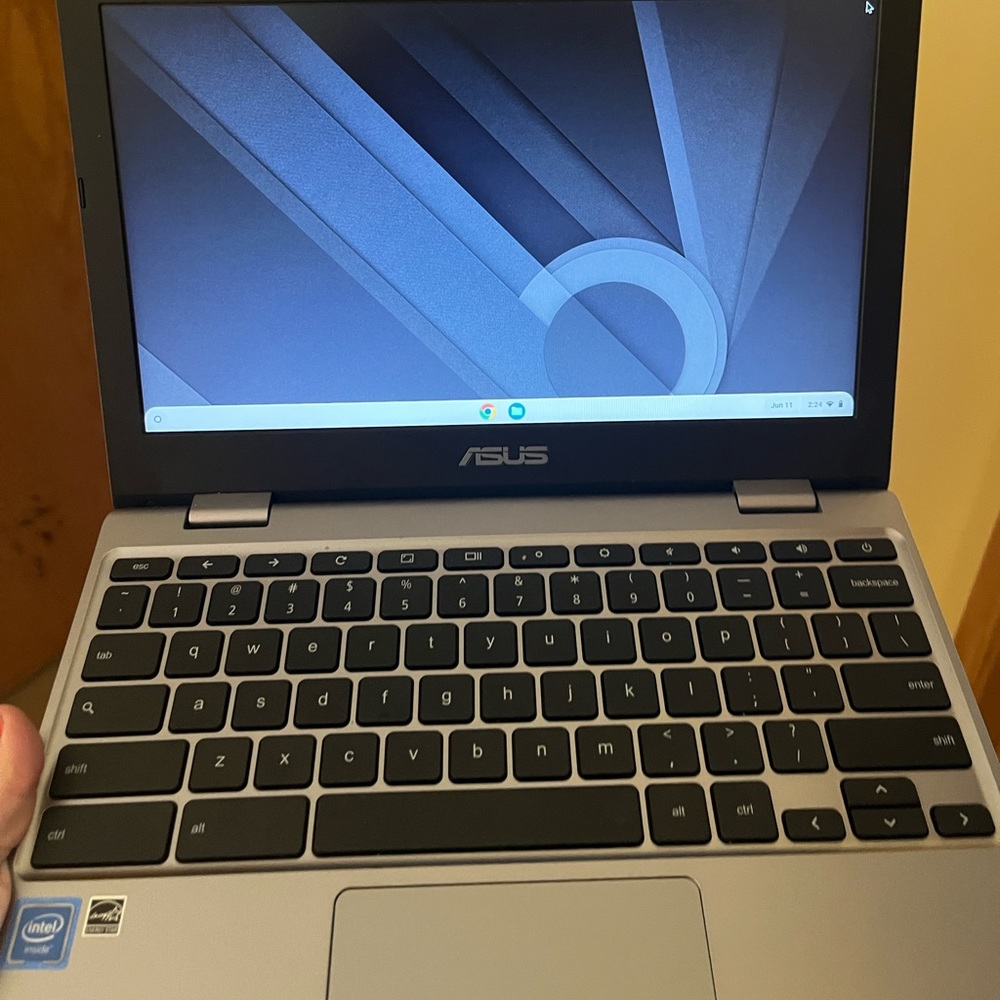 Asus Chromebook